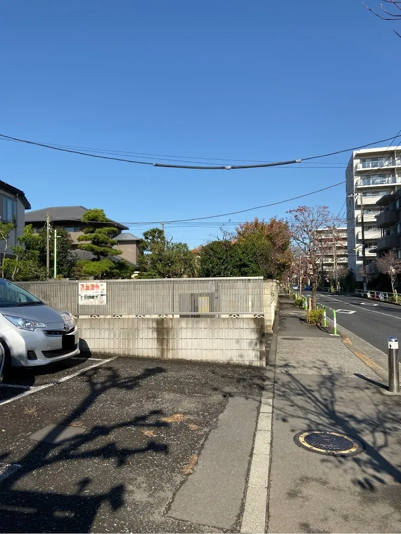 世田谷区千歳台５丁目　月極駐車場